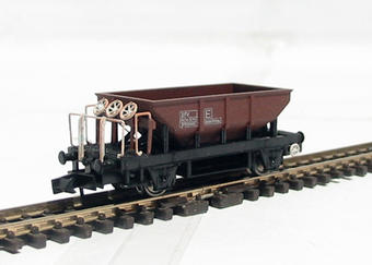 Dogfish wagon 993457 in rusty livery