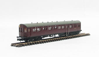 Autocoach 195 in BR maroon livery