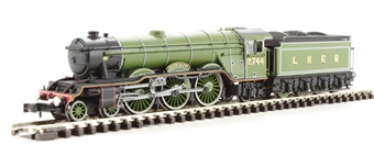 Class A3 4-6-2 2744 "Grand Parade" in LNER apple green