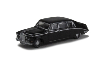 Daimler DS420 Limousine in black