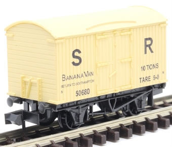 Banana box van in SR cream - 50680