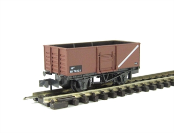 BR Butterley steel coal wagon B170121 in Bauxite