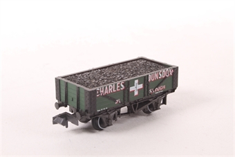 5 Plank Wagon with Load 'Charles Dunsdon'