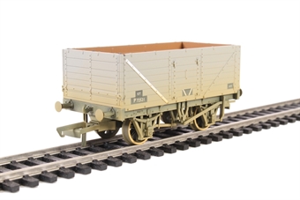 7-plank open wagon in BR grey - weathered