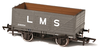 7 plank open wagon 216954 in LMS grey