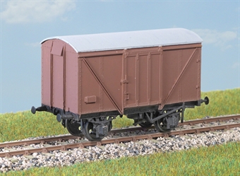 12-ton LNER plywood van - Dia 1/176 - plastic kit
