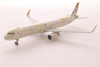 A321 Airbus in Etihad Livery