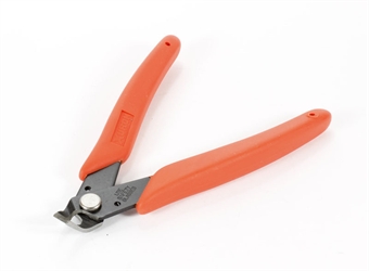 Xuron angled high precision micro shear