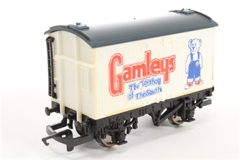 Gamleys Refrigerator Van