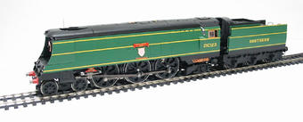 Streamlined West Country Class 4-6-2 21C123 "Blackmoor Vale" in Southern Railway malachite green