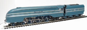 Streamlined Coronation class 4-6-2 6223 "Princess Alice" in LMS blue