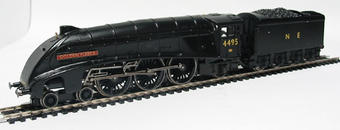 Class A4 4-6-2 4495 "Golden Fleece" & tender in NE black - Live Steam powered