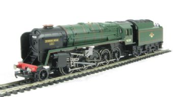 Class 9F 2-10-0 92220 "Evening Star" in BR green with late crest - Railroad range