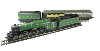 Flying Scotsman USA 1969 Train Pack with Class A3 4472 'Flying Scotsman' double tender and Observation Car