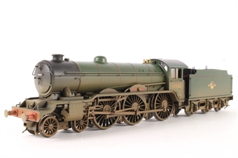 Class B17 4-6-0 'Manchester United' 61662 in BR Green (Weathered) - Special Edition