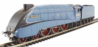 Class A4 4-6-2 4468 'Mallard' in LNER Blue - The Great Gathering range with etched nameplates