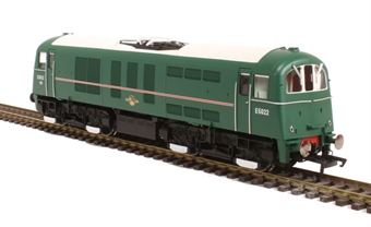 Class 71 E5022 in BR Green with no yellow ends