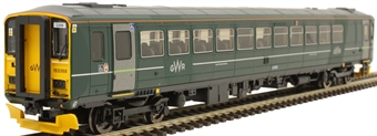 Class 153 single car DMU 153368 in GWR green