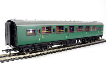 BR Southern green Maunsell composite coach - S5647S