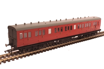 58' Maunsell Rebuilt (Ex-LSWR 48GÇÖ) six compartment brake third S2627S in BR maroon