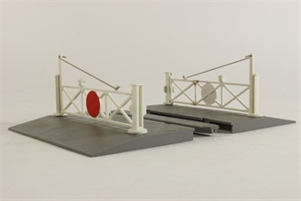 Single Track Level Crossing