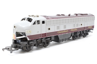 Class F7 4008 in Canadian Pacific Red & Grey