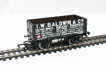 7-plank wagon "IW Baldwin & Co."