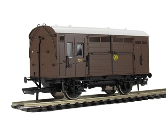 Horse box in GWR livery 709 (1930's)