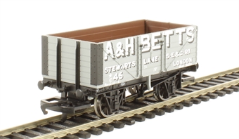 7-plank wagon "A & H. Betts"