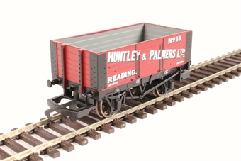 Six plank open wagon "Huntley and Palmers Ltd, Reading"