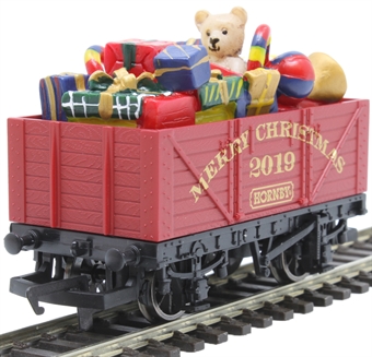 2019 Merry Christmas gift open wagon