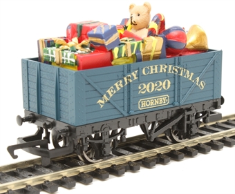 2020 Merry Christmas gift open wagon