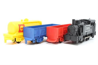 Hornby Junior clockwork trainset with locomotive, track and vehicles