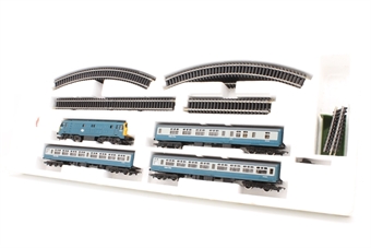 Train Set, including Class 29 Diesel 6124 nd 3 Blue/Grey Coaches