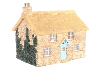 The Country Cottage - Based on R8976