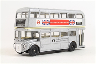 1:76 Scale Routemaster Bus - "The Queen's Silver Jubilee" Silver Livery