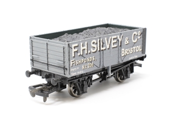 7 Plank Open Wagon - 'F.H. Silvey & Co.'