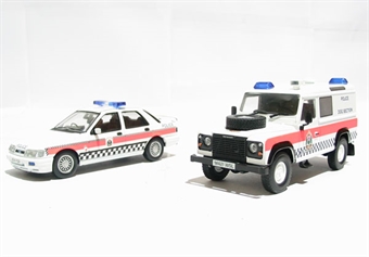 Tayside Police Set Land Rover Defender & Ford Sierra Sapphire