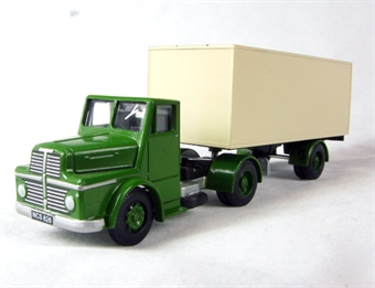 Thorneycroft sturdy articulated van in green and cream