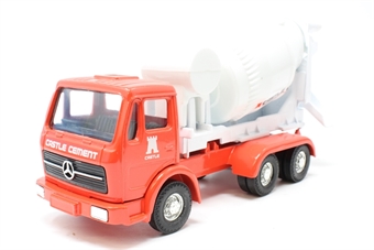 Mercedes Castles Cement Mixer