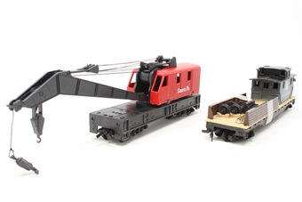 Operating crane car with boom tender 'ATSF'