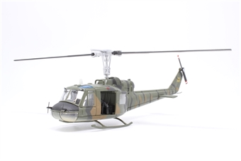 UH-1B Huey US Army Vietnam