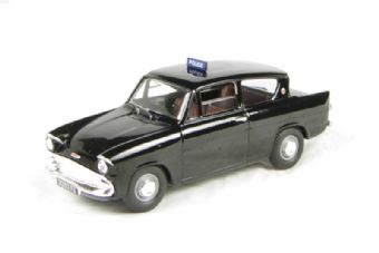 Ford Anglia 105E in "Royal Ulster Police" livery