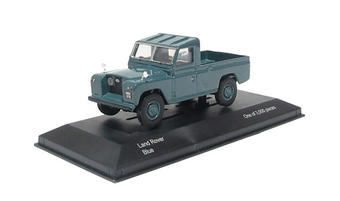 Land Rover in blue. Non limited