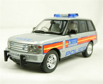 Range Rover in Metropolitan Police Special Escort silver