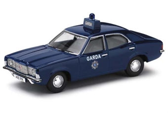 Ford Cortina MkIII 1.6 - Galway Patrol Car, Garda