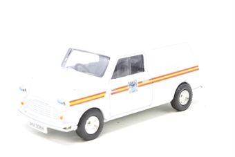 Austin Mini Van - Metropolitan Police
