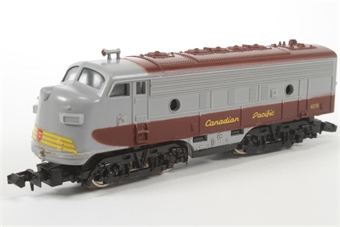 Class F7 4008 in Canadian Pacific Red & Grey