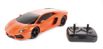 Lamborghini Aventador in orange (remote control)