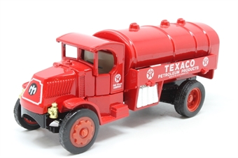 1930 Mack AC tanker 'Texaco'